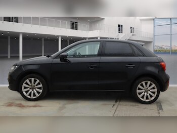 Used Audi A1 2012 for sale - 77190768: Photo