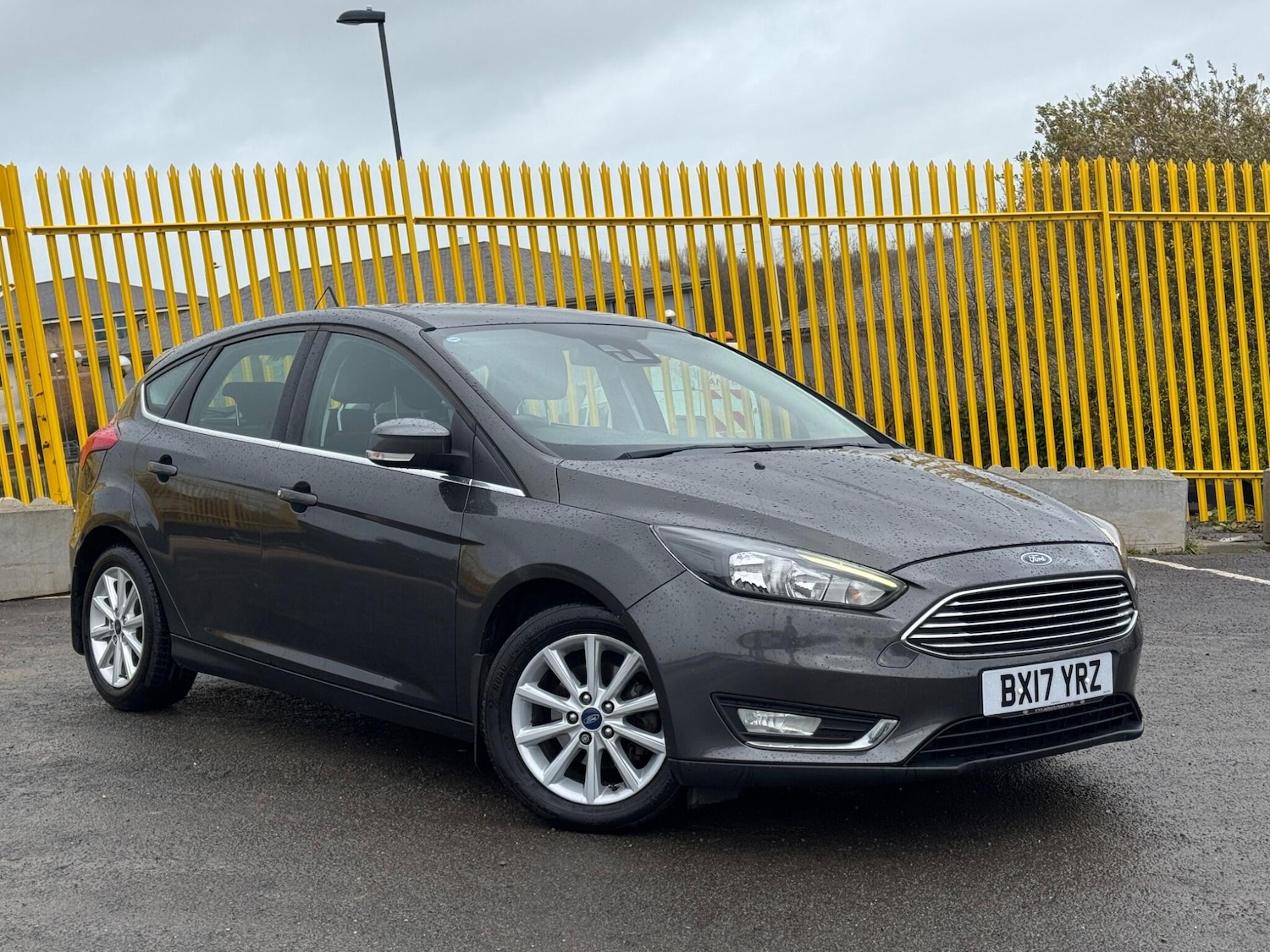 Used Ford Focus 2017 for sale - 76855910: Photo 1