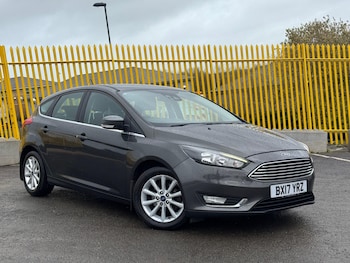 2017 (17) - 1.0 EcoBoost 125 Titanium 5dr