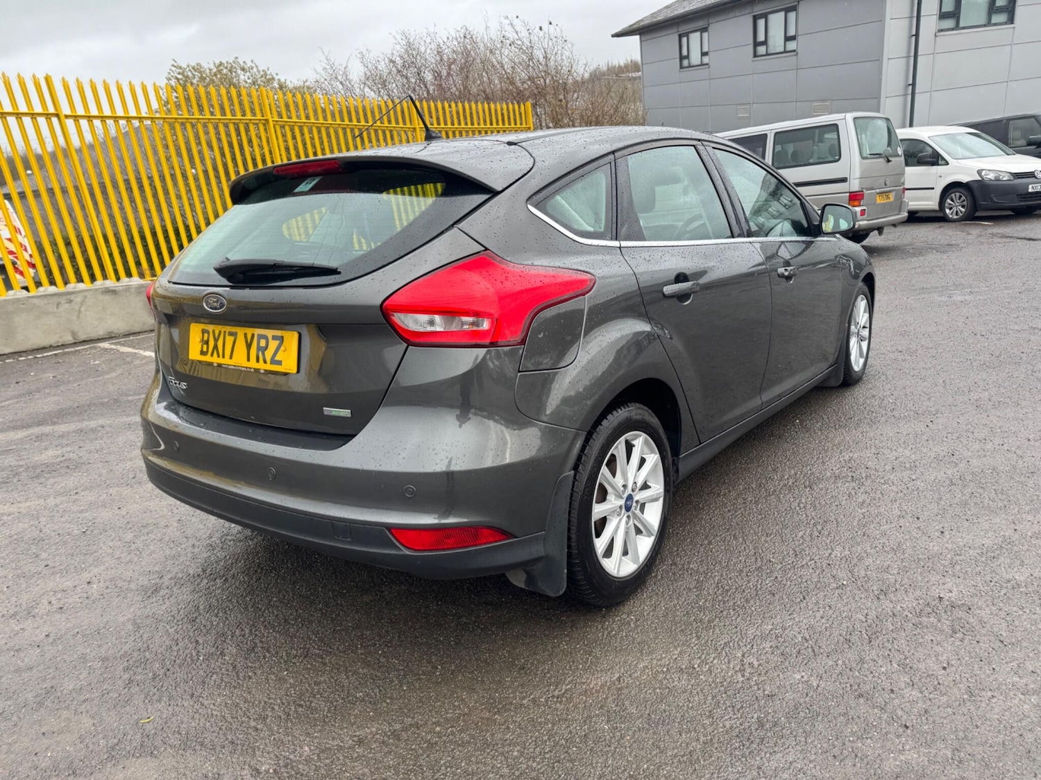 Used Ford Focus 2017 for sale - 76855910: Photo 6