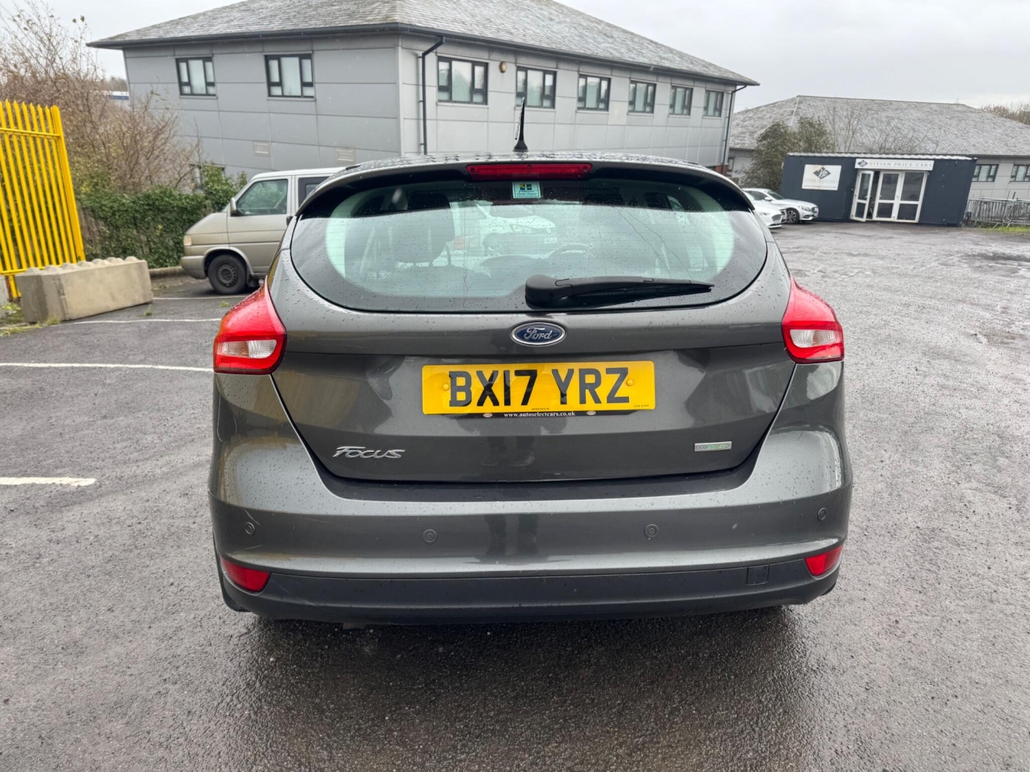 Used Ford Focus 2017 for sale - 76855910: Photo 7