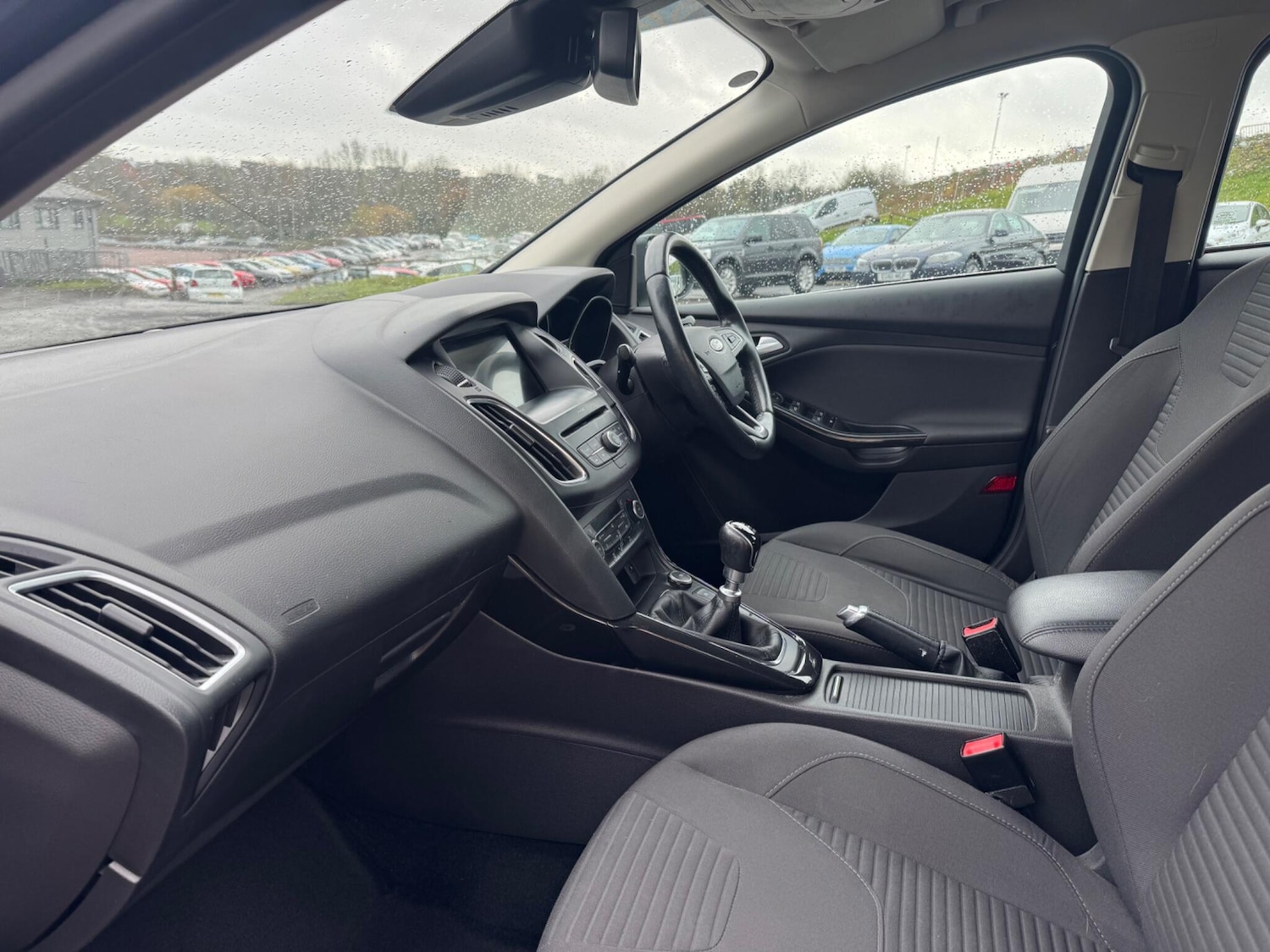 Used Ford Focus 2017 for sale - 76855910: Photo 8