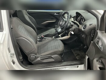 Used Vauxhall Adam 2015 for sale - 75539476: Photo