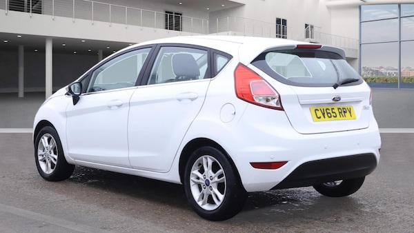 Used Ford Fiesta 2016 for sale - 76326400: Photo 2