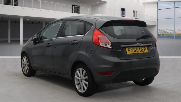 Used Ford Fiesta 2015 for sale - 76247797: Photo 2