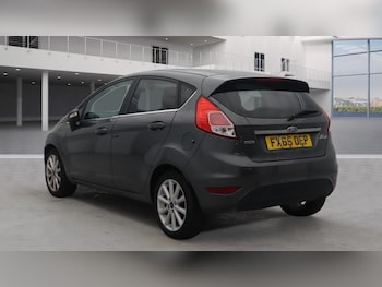 Used Ford Fiesta 2015 for sale - 76247797: Photo 2