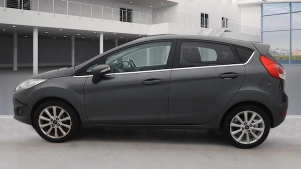 Used Ford Fiesta 2015 for sale - 76247797: Photo 3