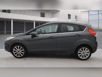 Used Ford Fiesta 2015 for sale - 76247797: Photo 3