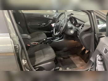Used Ford Fiesta 2015 for sale - 76247797: Photo 4