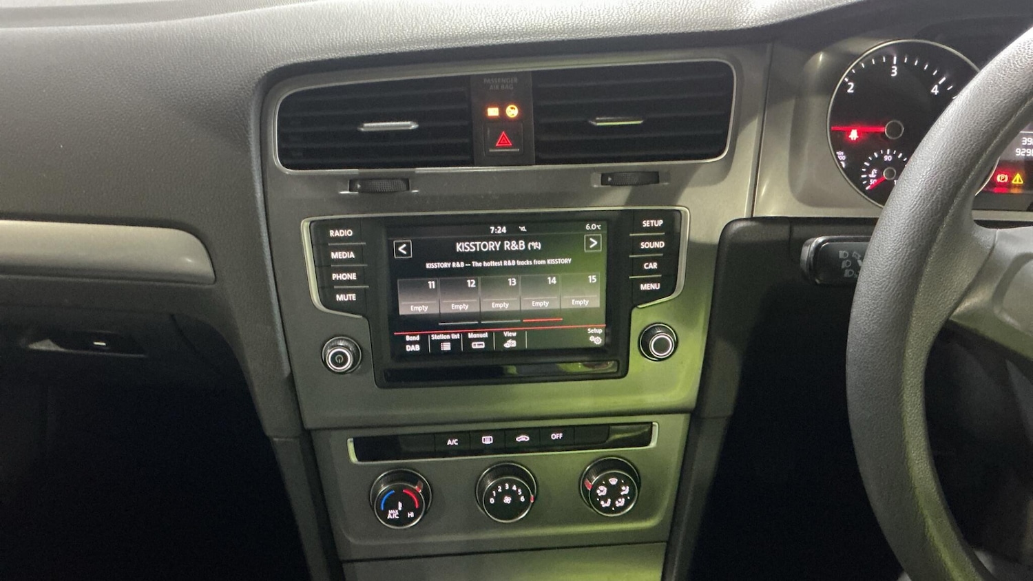 Used Volkswagen Golf 2015 for sale - 77509857: Photo 5