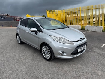 Used Ford Fiesta 2010 for sale - 77940555: Photo