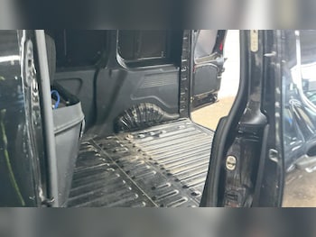 Used Citroen Berlingo 2020 for sale - 76522377: Photo