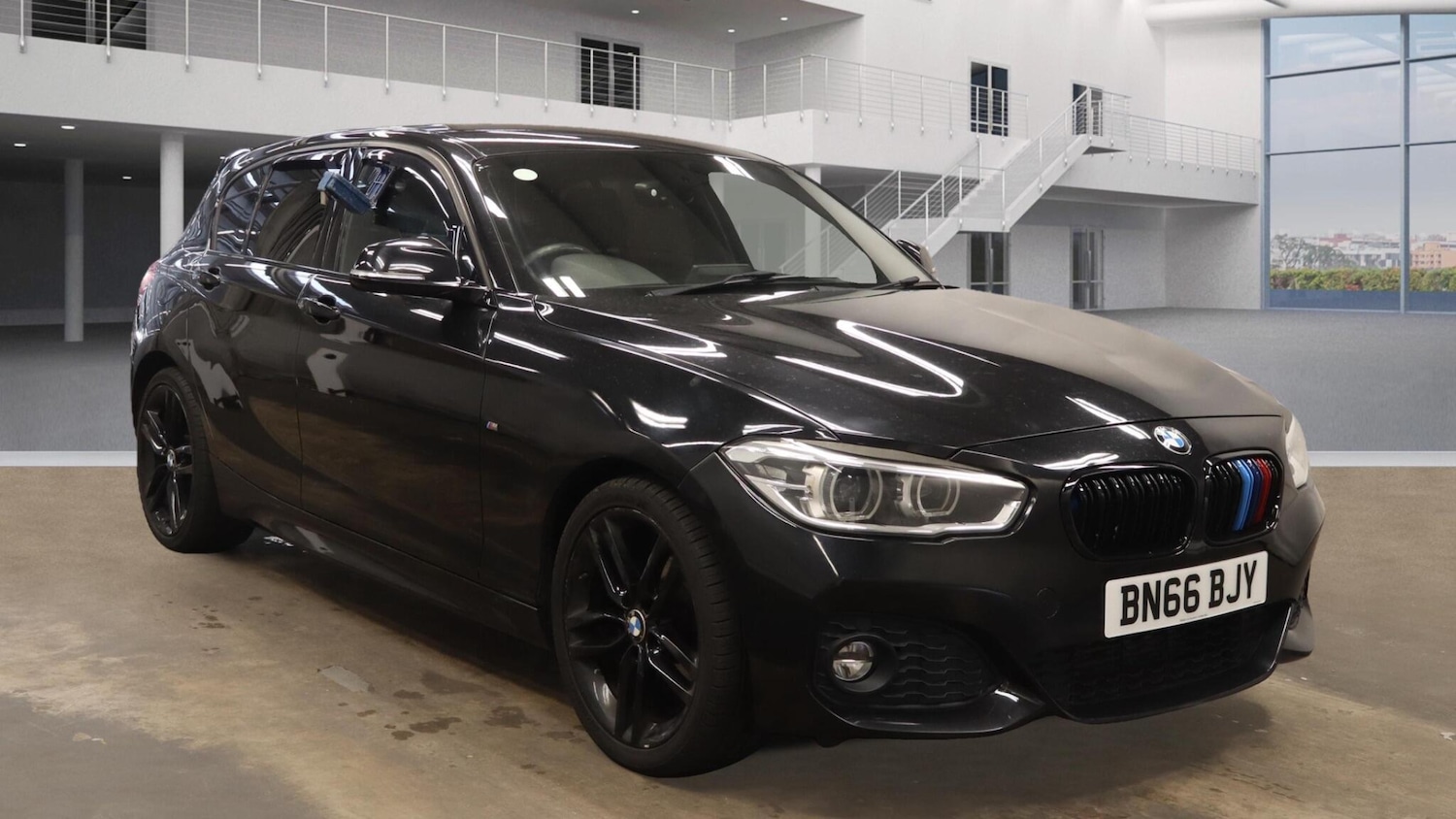 Used BMW 1 Series 2016 for sale - 76671198: Photo 1