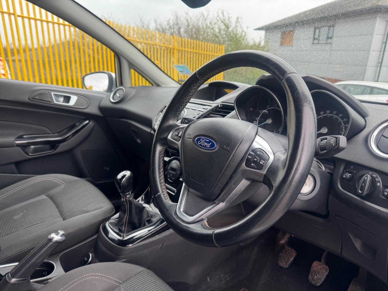Used Ford Fiesta 2016 for sale - 77549770: Photo 12
