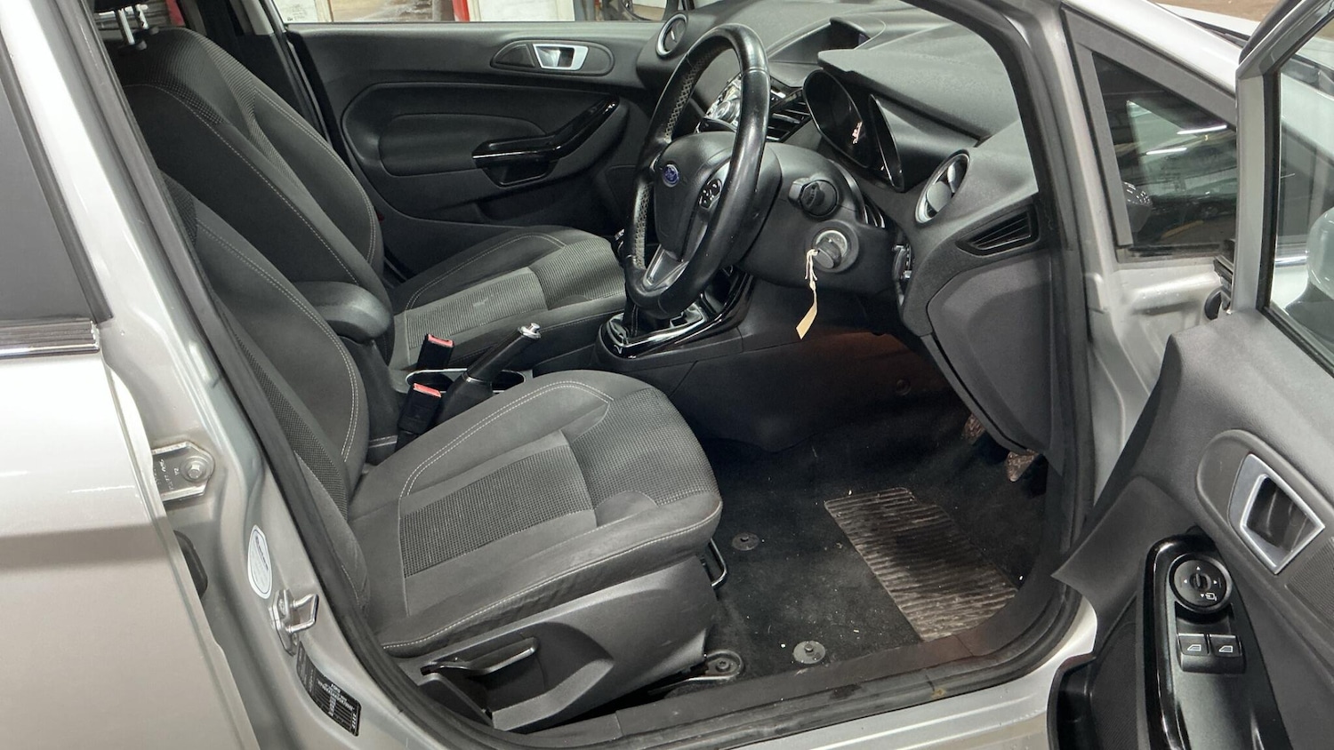 Used Ford Fiesta 2016 for sale - 77549770: Photo 4