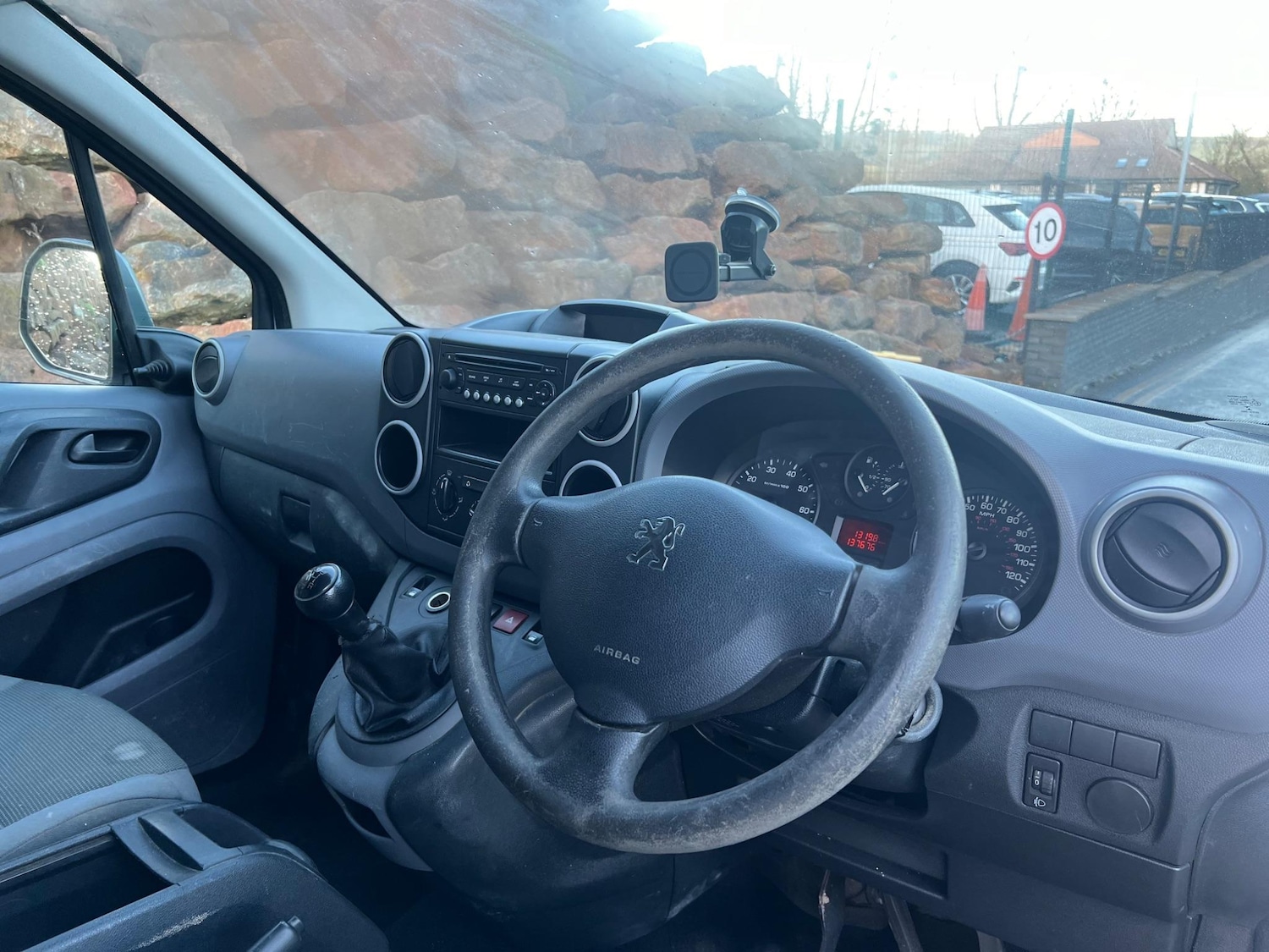 Used Peugeot Partner 2010 for sale - 75589169: Photo 7