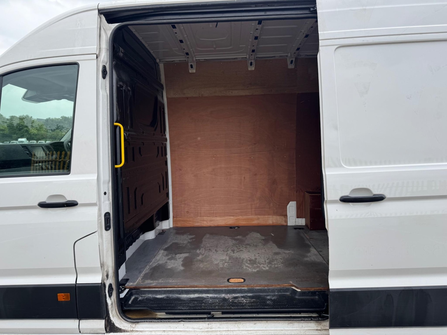Used Volkswagen Crafter 2020 for sale - 76528072: Photo 15