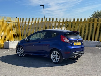 Used Ford Fiesta 2016 for sale - 79464349: Photo