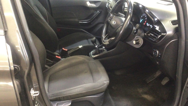 Used Ford Fiesta 2019 for sale - 76179592: Photo 4