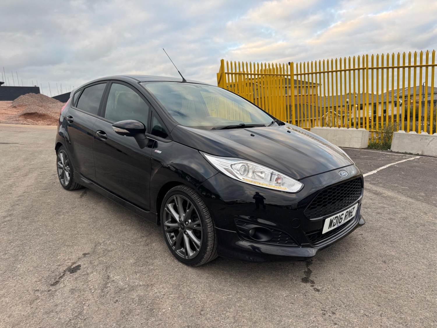 Used Ford Fiesta for sale - 76995432: Photo 4