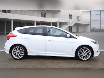 Used Ford Focus 2013 for sale - 76388768: Photo