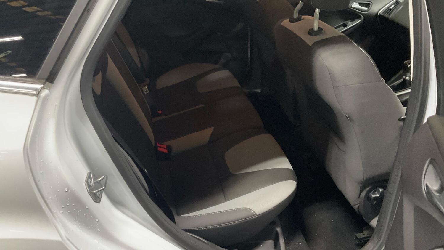 Used Ford Focus 2013 for sale - 76388768: Photo 5