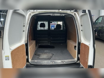 Used Volkswagen Caddy 2016 for sale - 78116057: Photo