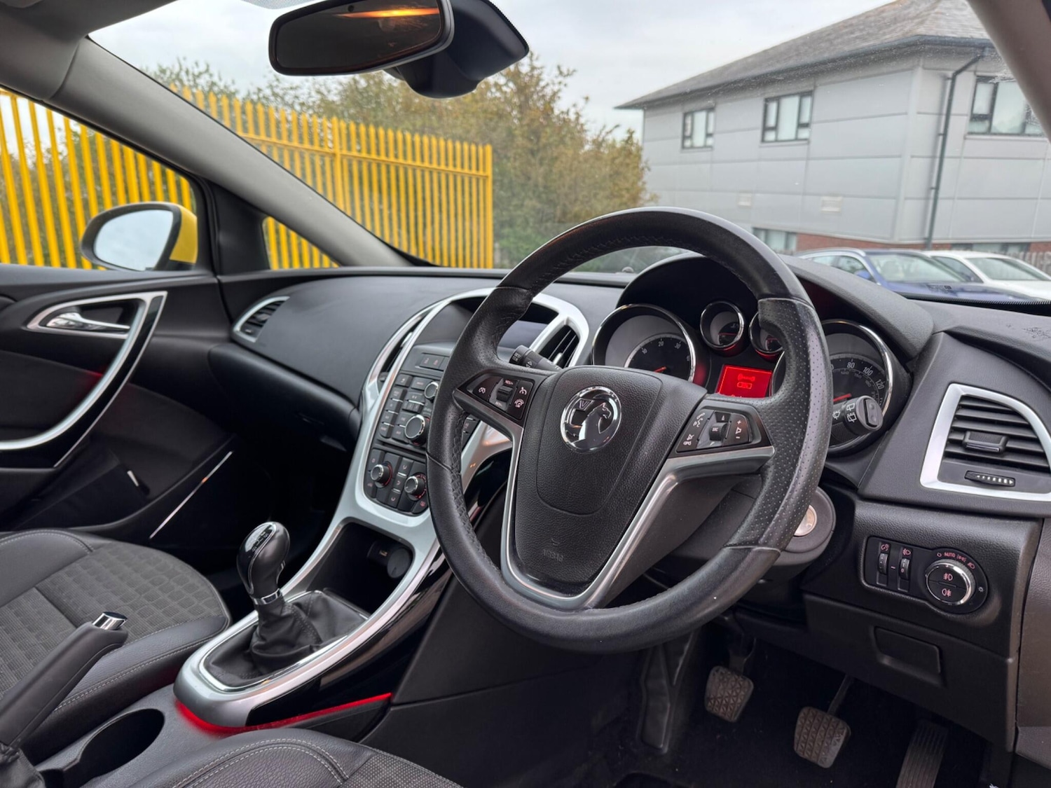 Used Vauxhall Astra GTC 2014 for sale - 76988353: Photo 11