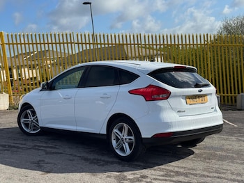 Used Ford Focus 2015 for sale - 78320329: Photo