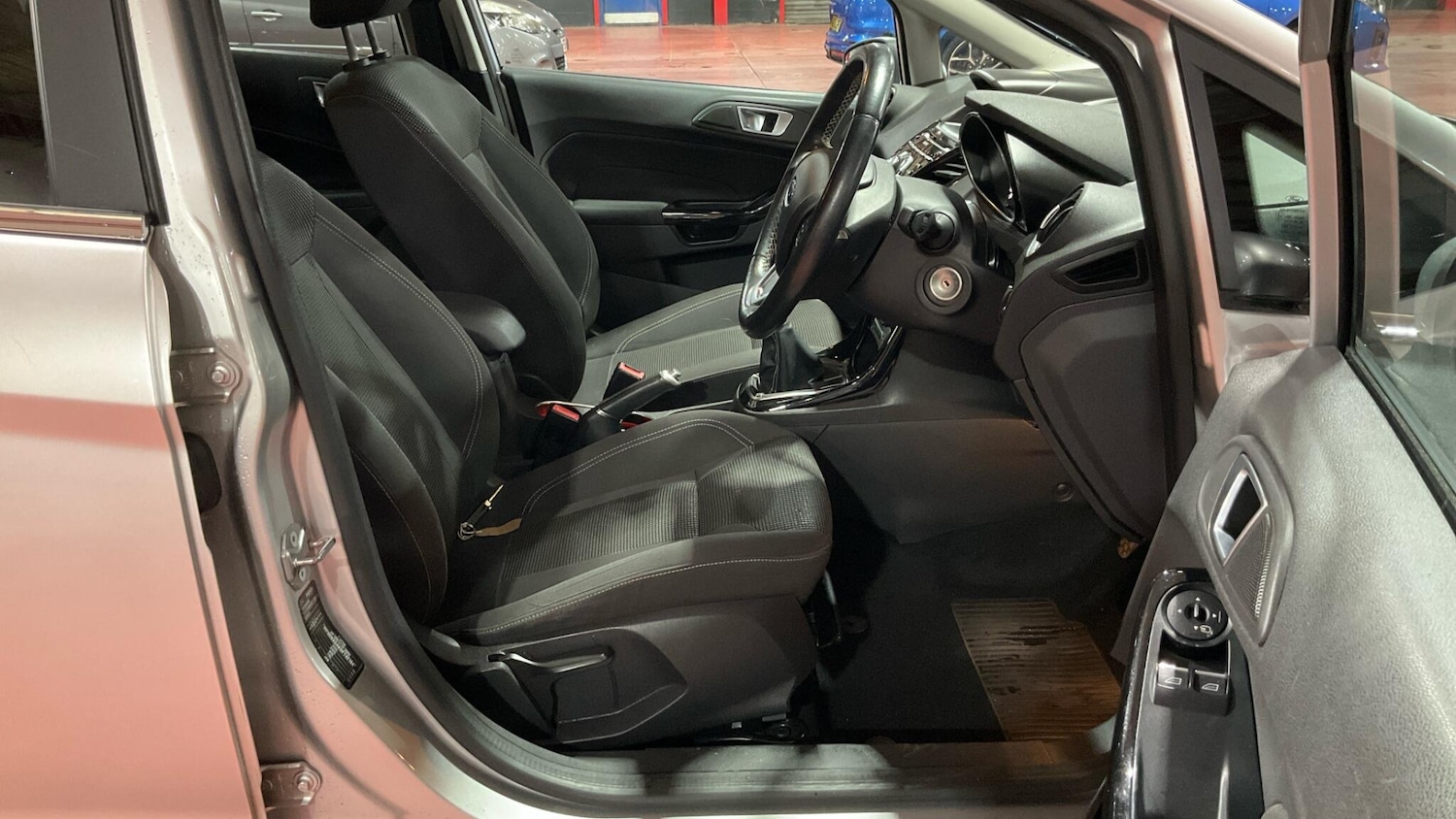 Used Ford Fiesta 2015 for sale - 77550670: Photo 4