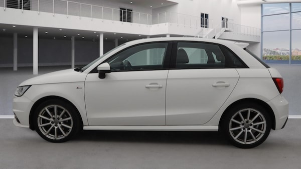 Used Audi A1 2015 for sale - 76314493: Photo 3