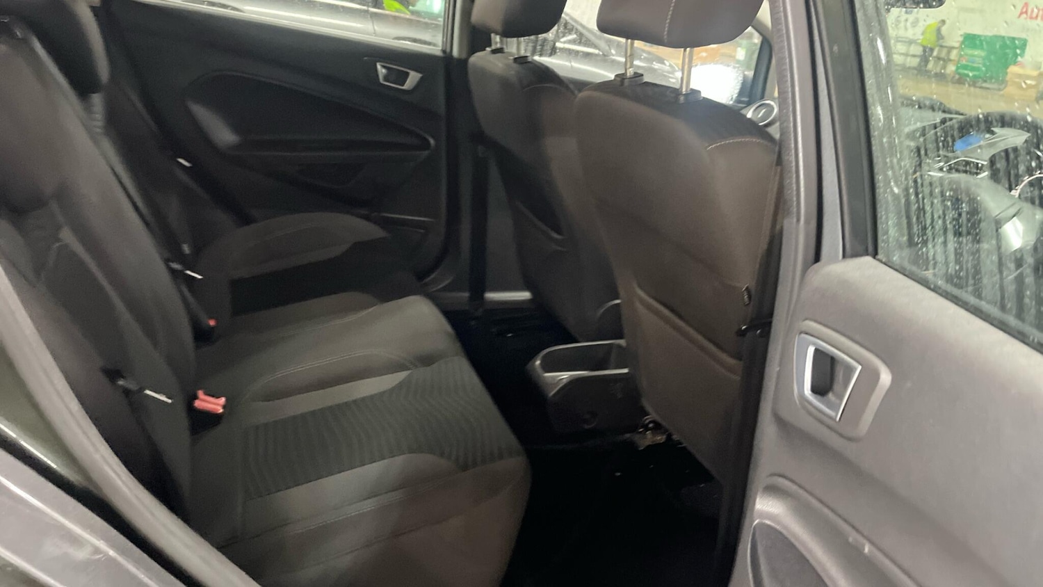 Used Ford Fiesta 2016 for sale - 77993890: Photo 5