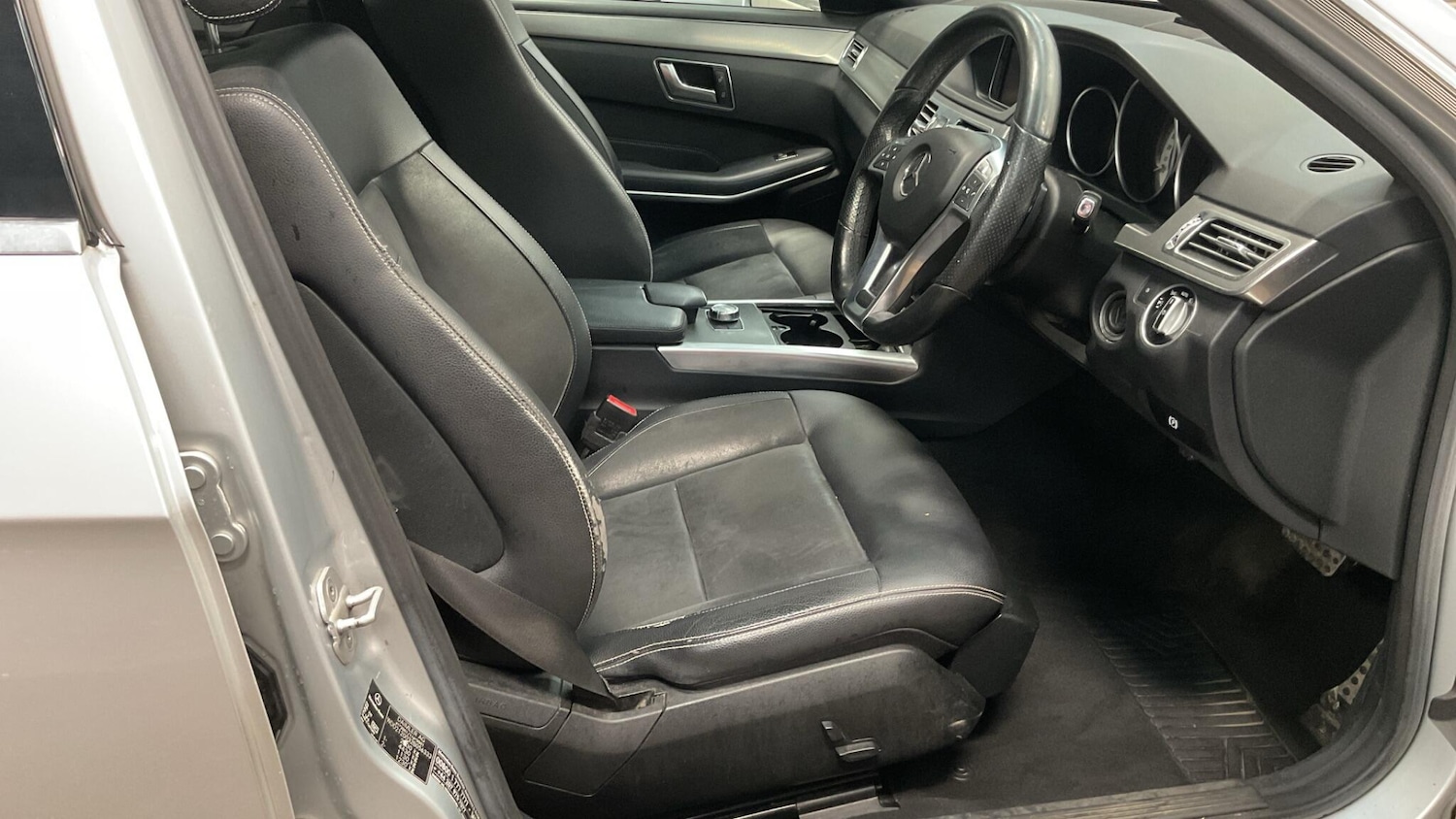 Used Mercedes-Benz E Class 2014 for sale - 77060139: Photo 4