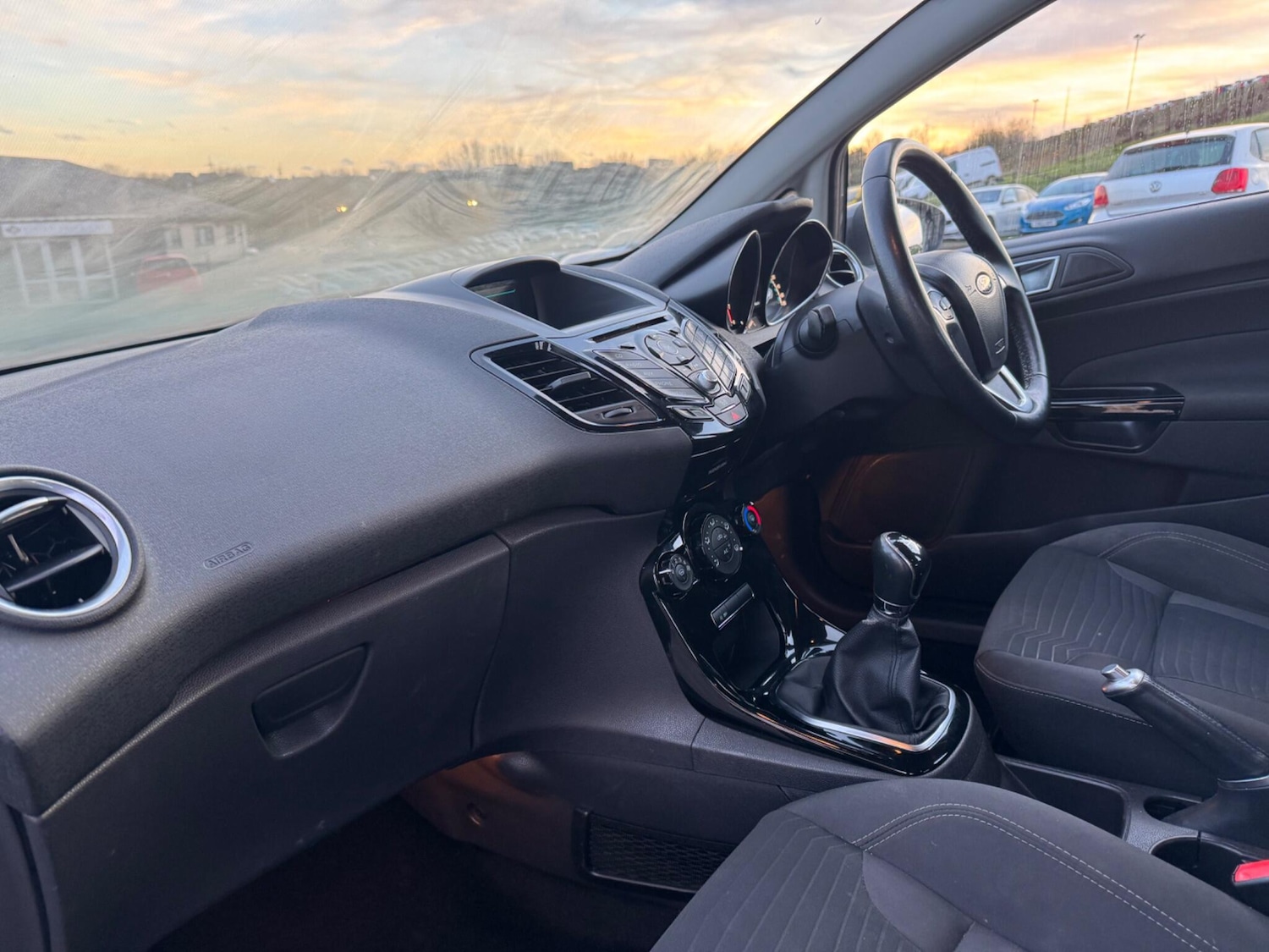 Used Ford Fiesta 2015 for sale - 76898492: Photo 9