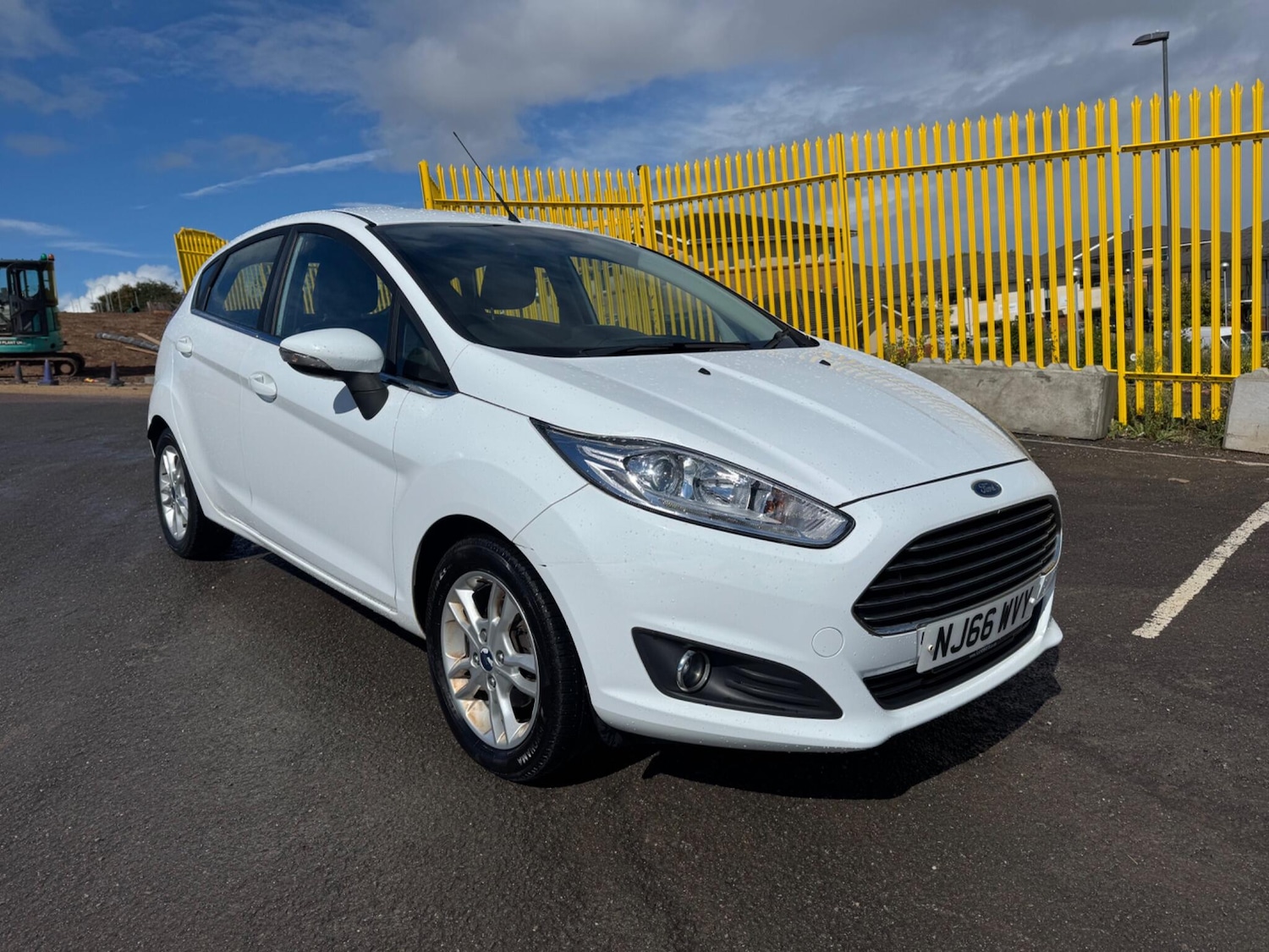 Used Ford Fiesta 2016 for sale - 76988677: Photo 5