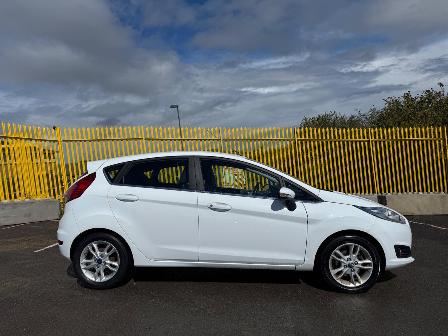Used Ford Fiesta 2016 for sale - 76988677: Photo 6
