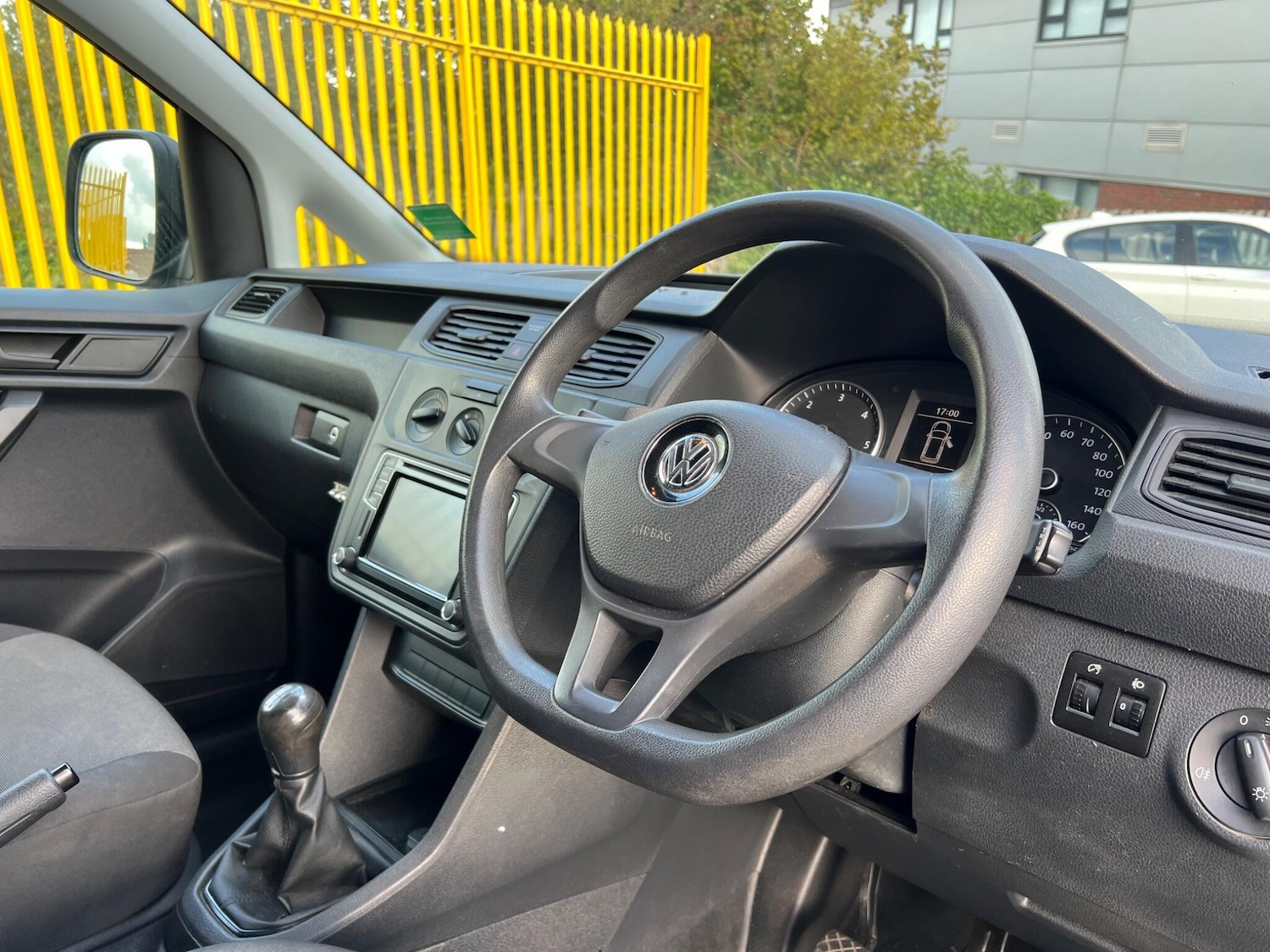 Used Volkswagen Caddy 2016 for sale - 76988398: Photo 10