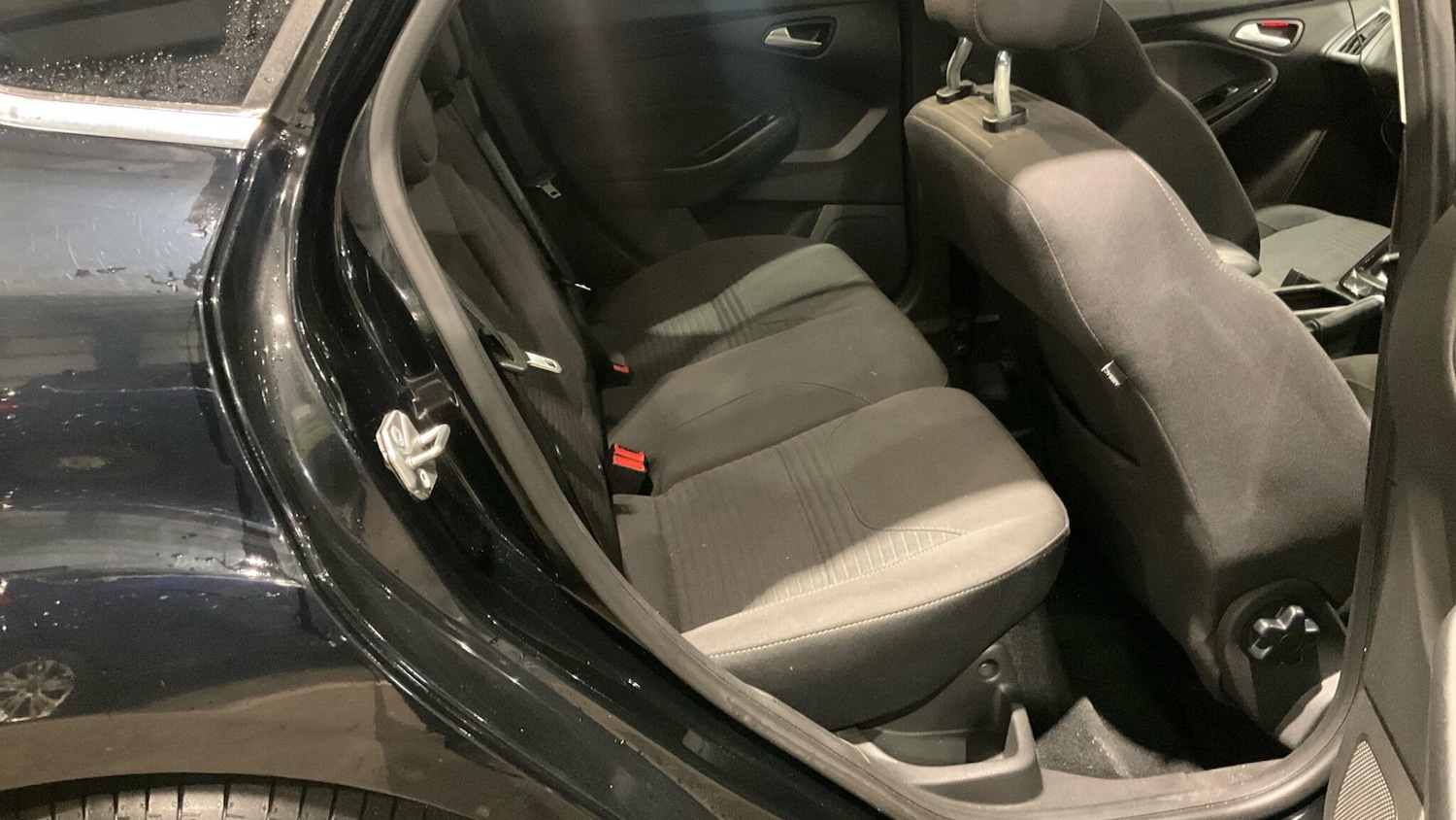 Used Ford Focus 2017 for sale - 76898447: Photo 5