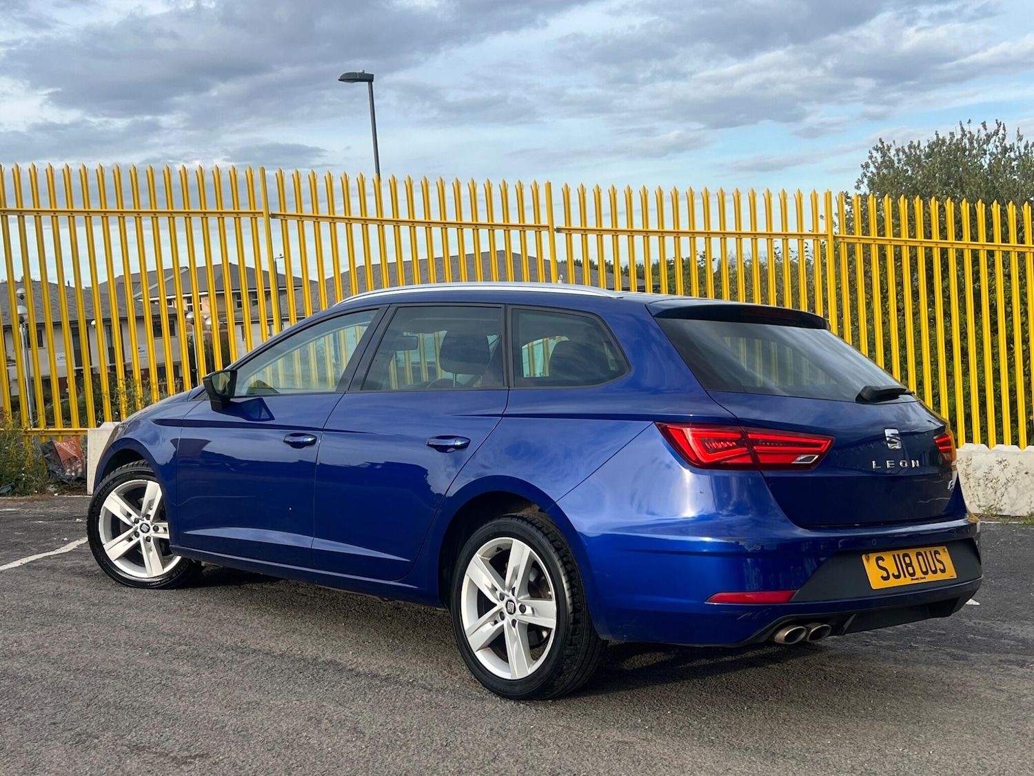 Used SEAT Leon 2018 for sale - 75740837: Photo 2