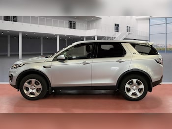 Used Land Rover Discovery Sport 2017 for sale - 75964311: Photo