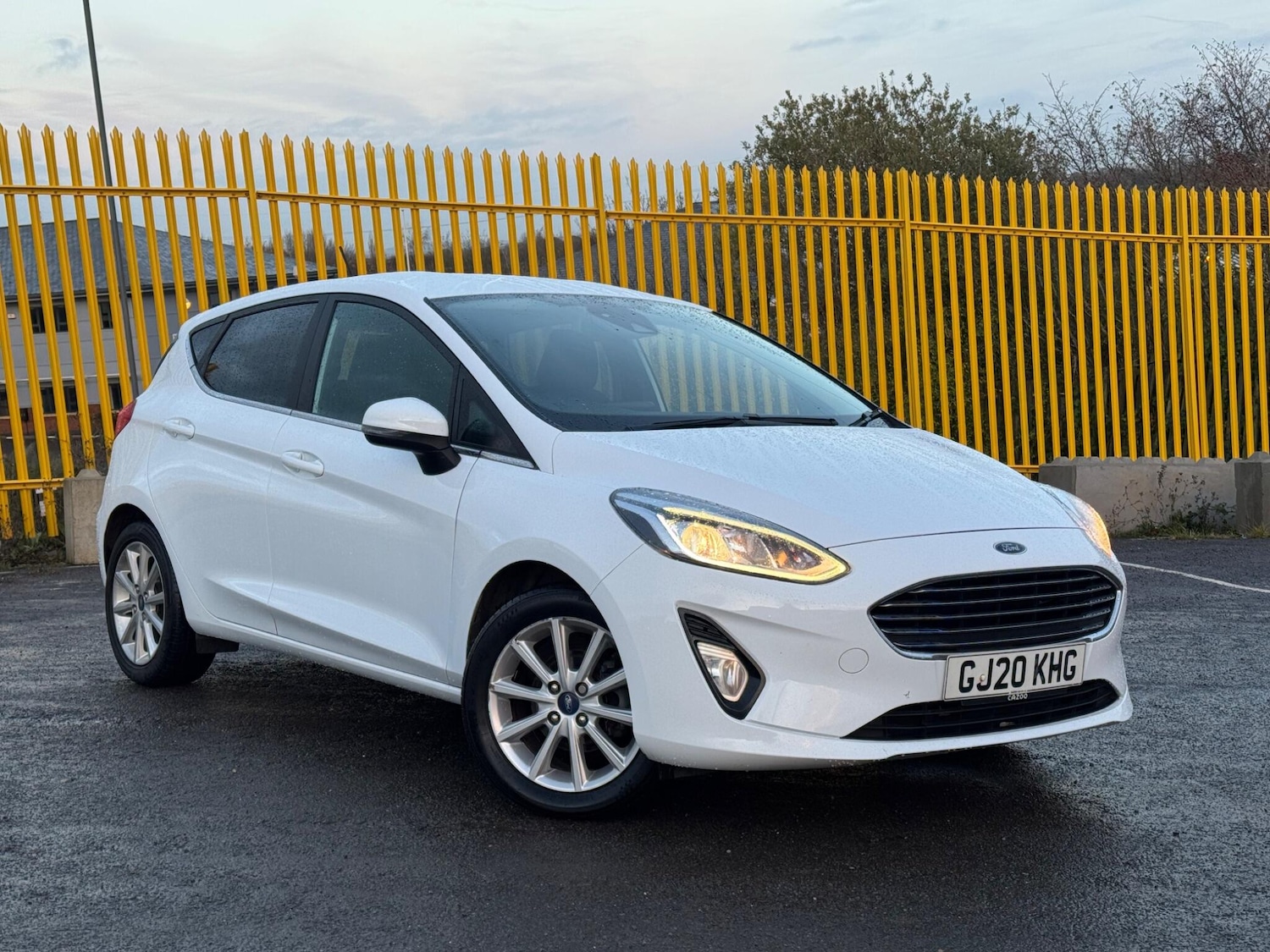 Used Ford Fiesta 2020 for sale - 76327390: Photo 1