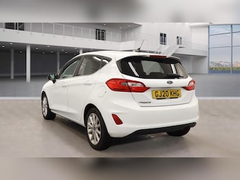 Used Ford Fiesta 2020 for sale - 76327390: Photo 2