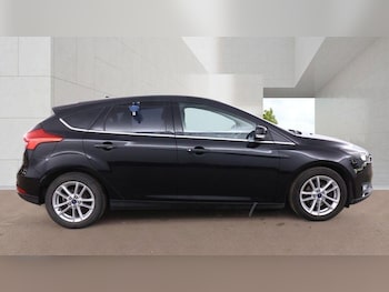 Used Ford Focus 2015 for sale - 78461208: Photo