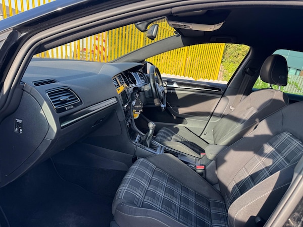 Used Volkswagen Golf 2014 for sale - 74499221: Photo 11