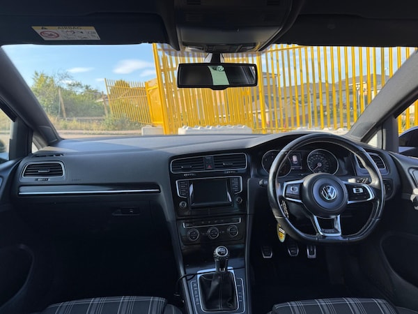 Used Volkswagen Golf 2014 for sale - 74499221: Photo 8