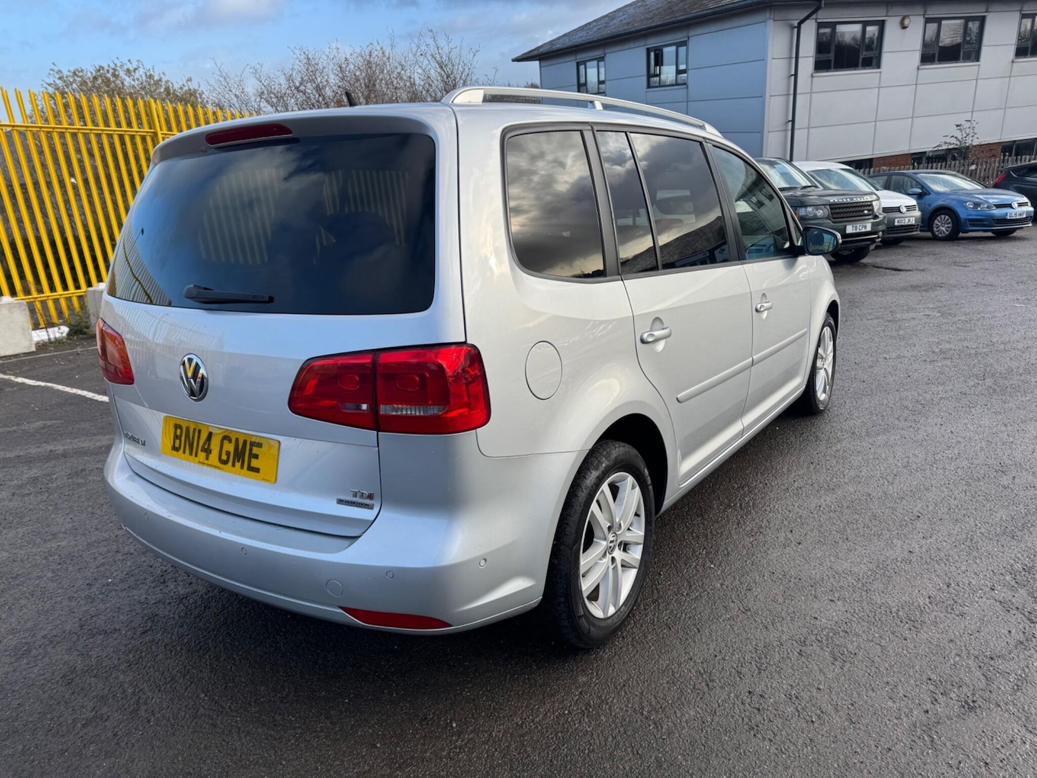 Used Volkswagen Touran 2014 for sale - 76752803: Photo 6