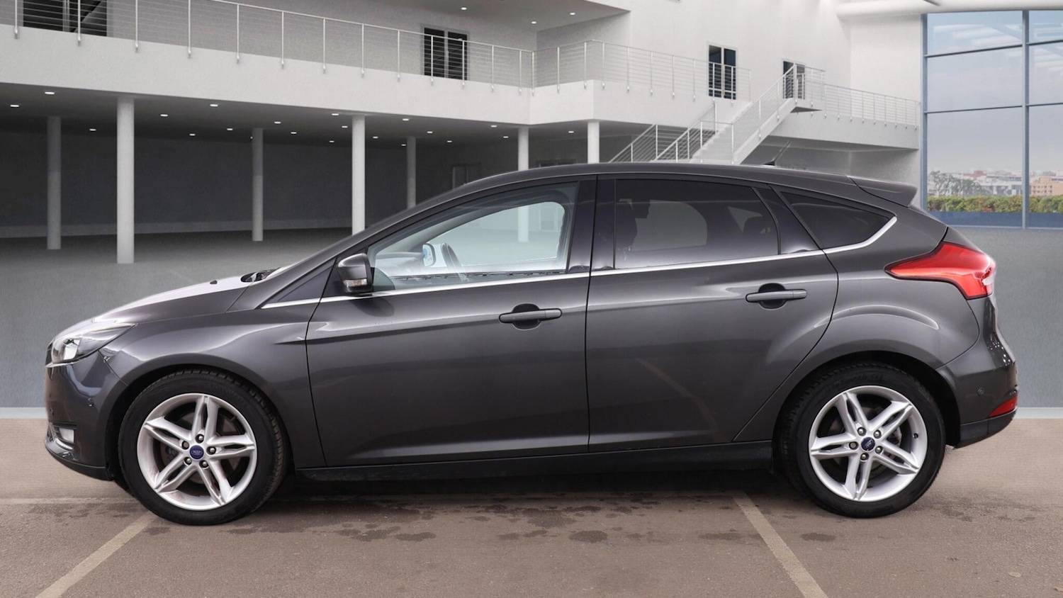 Used Ford Focus for sale - 77683191: Photo 3