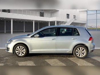 Used Volkswagen Golf 2012 for sale - 77120348: Photo