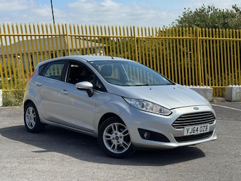 Used Ford Fiesta 2015 for sale - 79212568: Photo