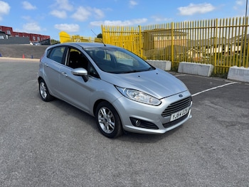 Used Ford Fiesta 2015 for sale - 79212568: Photo
